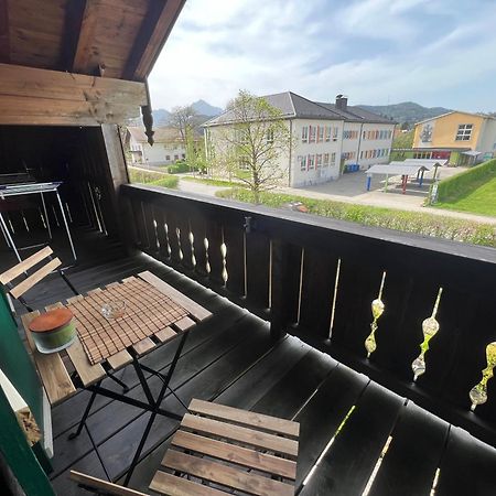 Gemuetliche Dachgeschosswohnung Mit Balkon Ainring Eksteriør bilde
